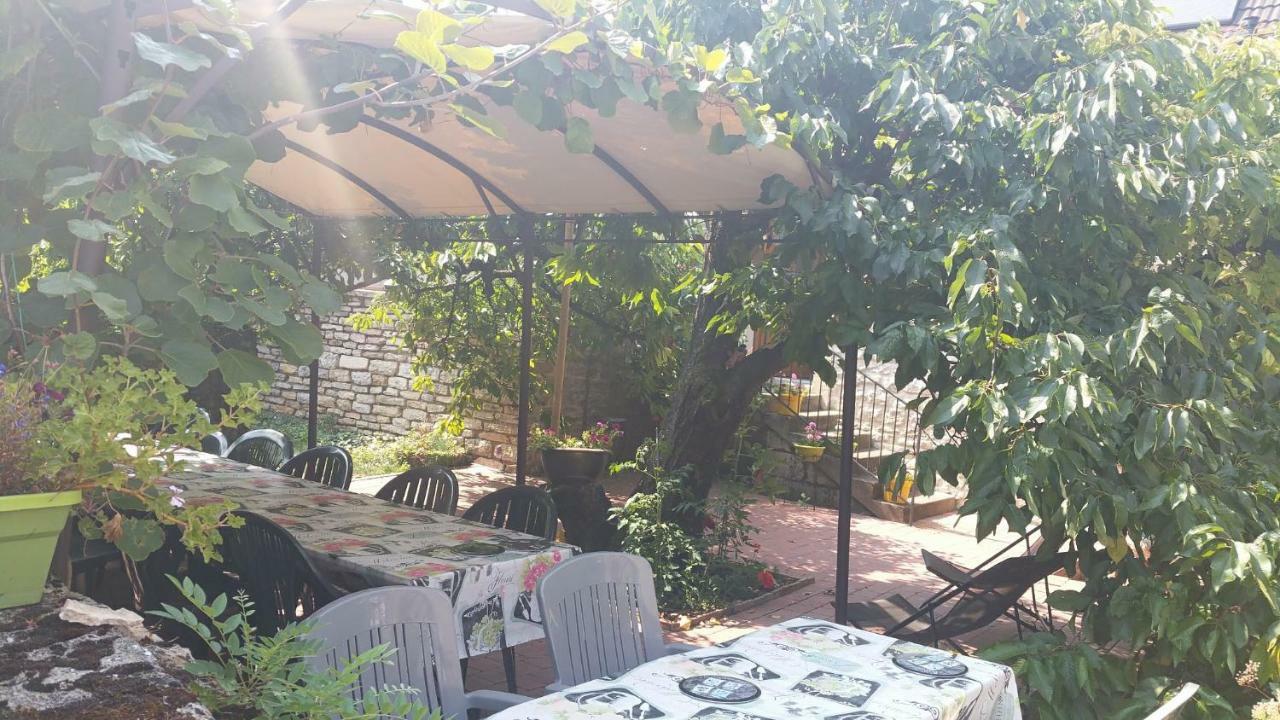 Chez Laurence Santenay  Exterior foto